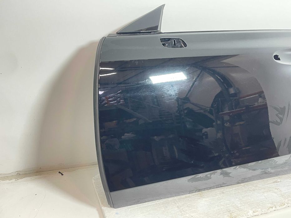 Предна лява врата за MERCEDES CLS C257 - A2577203301
