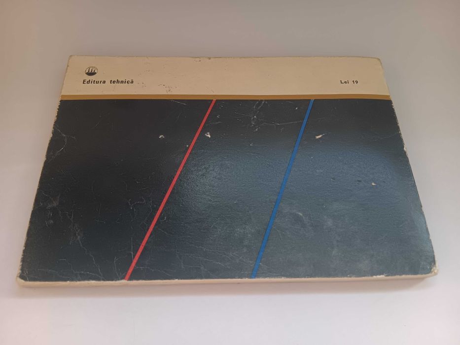 cartea „Nestemate Bihorene” de Aurelia Blaga și Nicolae Dunăre, publicată în 1974 de Editura Tehnică