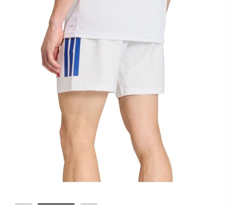 Pantaloni scurti adidas barbati