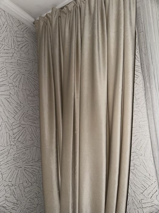 Продам шторы комлект