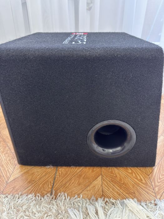 Продам сабвуфер Element-5 A1066