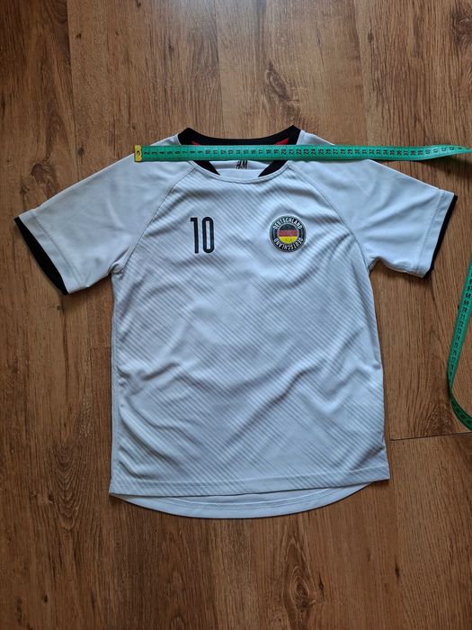 Set de fotbal H&M marime 6-8 ani