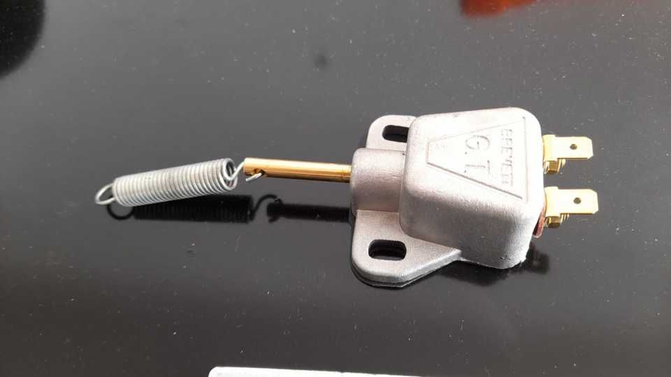 Limitator electric  cursa basculare