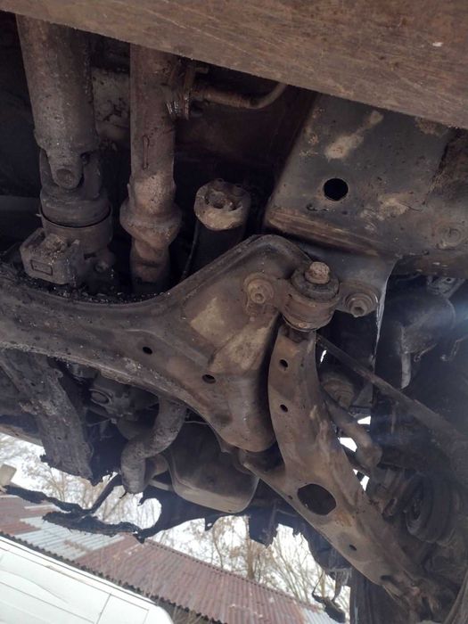 Toyota Rav 4 2.0i / Тойота Рав 4 2000 година бензин на части