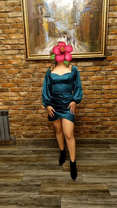 Платье шикарное