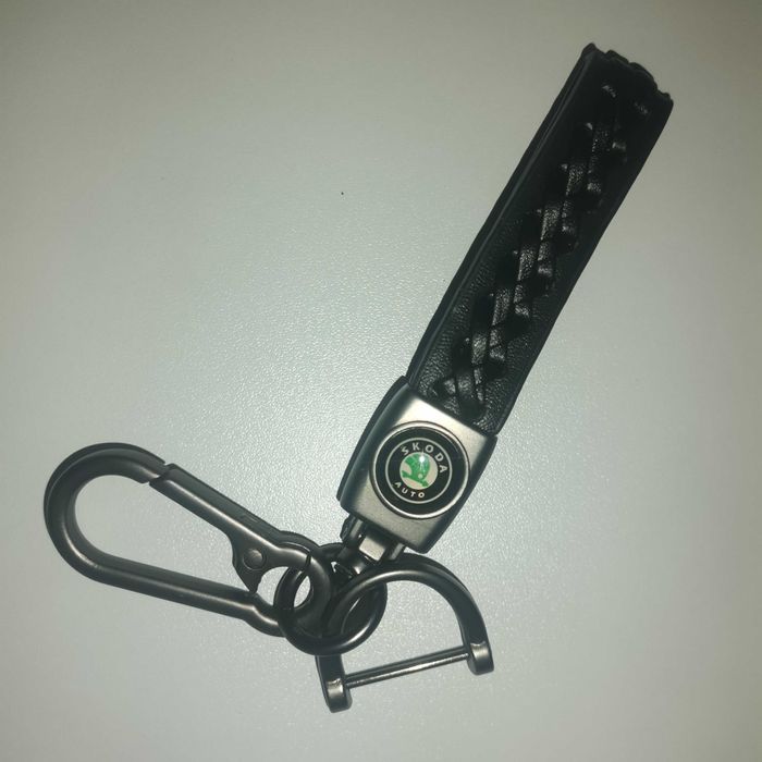 Кожени Авто Ключодържатели Mercedes Audi BMW Skoda Toyota Volkswagen