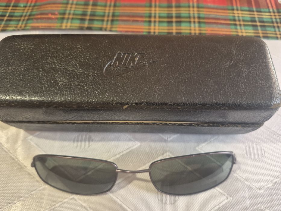 Безрамкови слънчеви очила найк