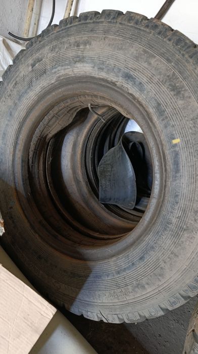Шины на КамАЗ - ЗИЛ 9.00 R20