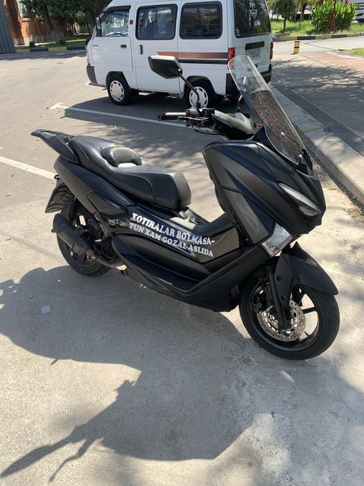 Продам скутер n max