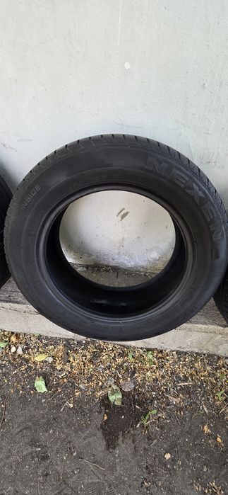 Летние шины Nexen 185/65/R15.