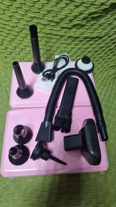 Продам мини пылесос!