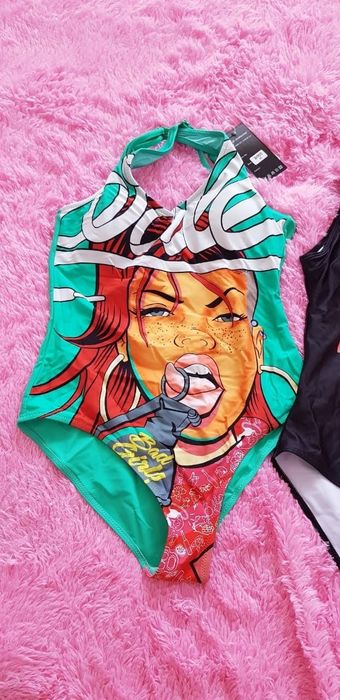 Продам купальник.