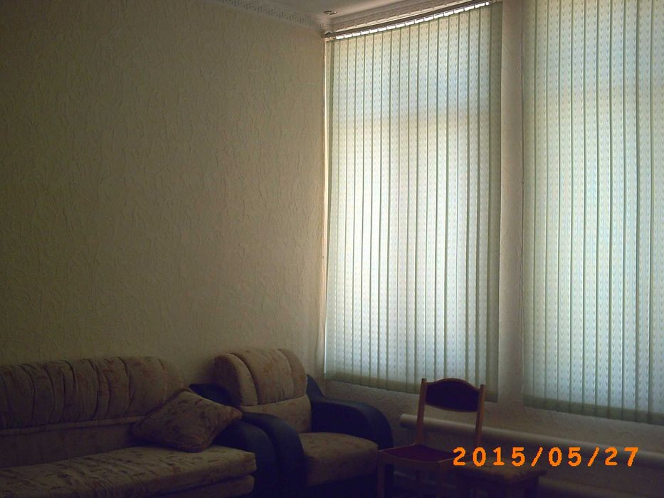 Продается  2 Эт зд Северный 170 кв Подвал 1 Торг помещение 2 квартира