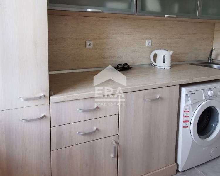 Продава се Къща в с. Кошарица, Област Бургас - 212 кв.м за 1180 €/кв.м - Снимка #3