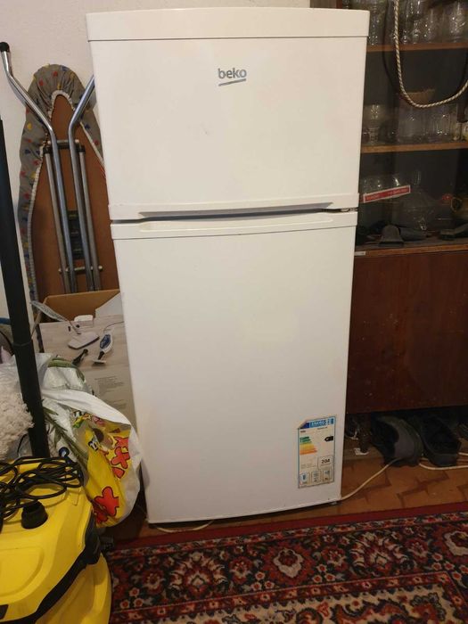 Продава се хладилник Beko RDM 6126 - много запазен
