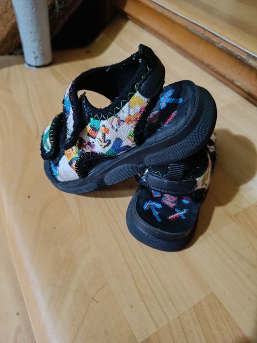 Сандалики 27 размер