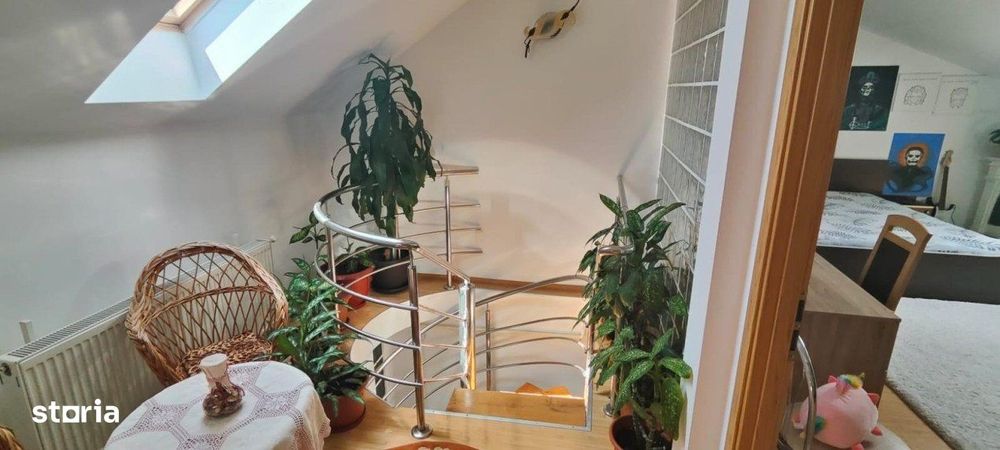 Apartament 3 camere, 110mp, parcare, zona Vivo