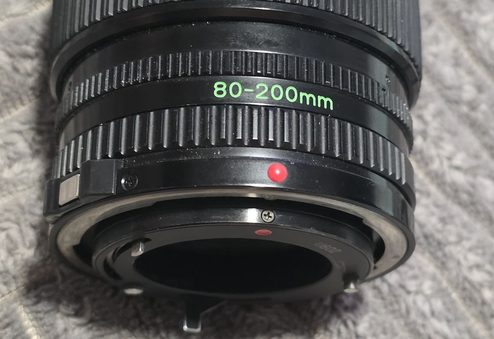 Obiectiv foto Canon FD 80-200mm f/4