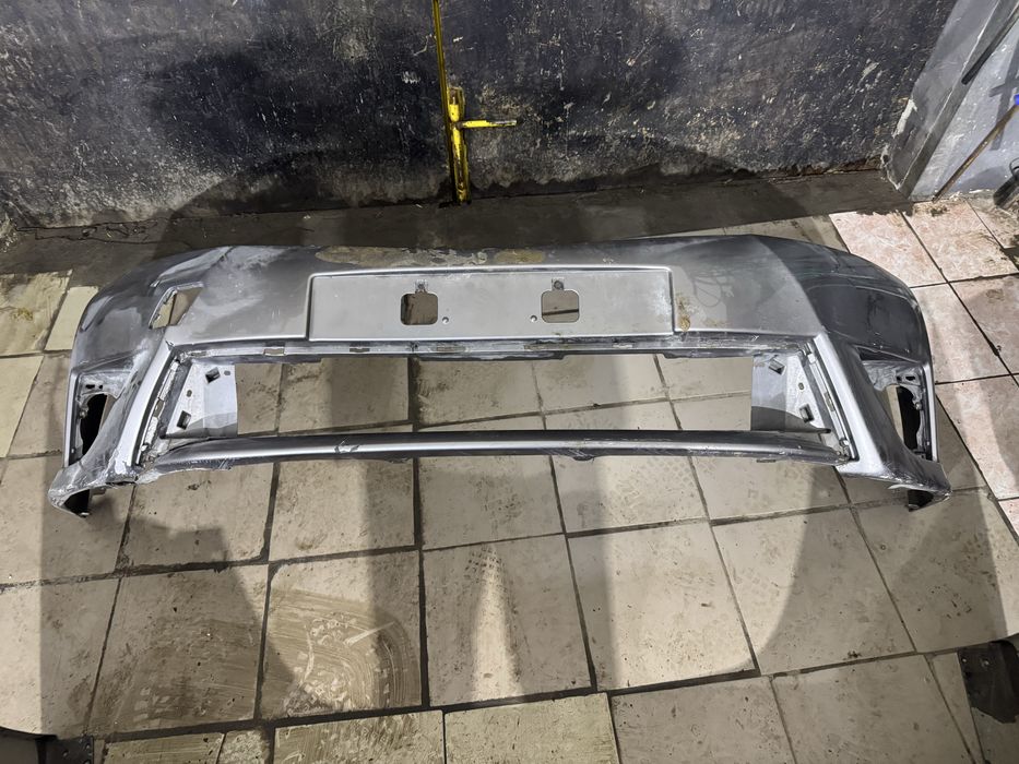 Бампер на короллу 2015