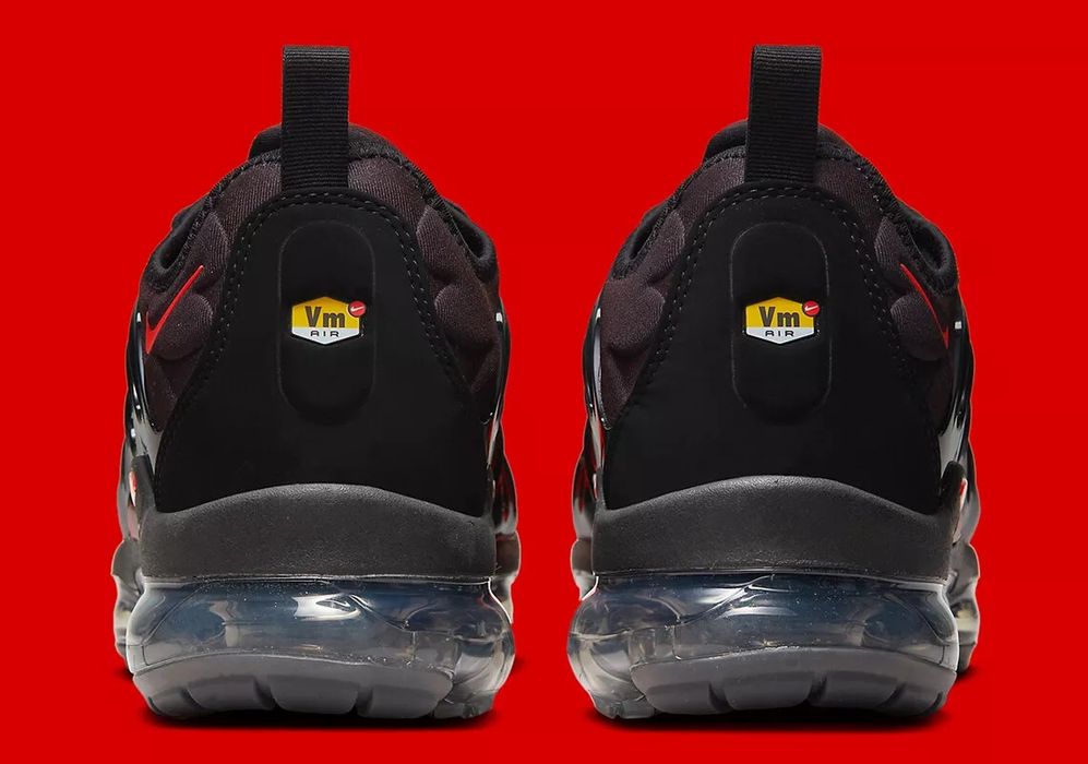 Nike VaporMax plus "Red/Black"