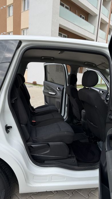 Ford S-Max 2008 Facelift Euro 4 1.8 D 125 CP Manual 6+1 Trepte Navi Incalzire Statie Suwoofer