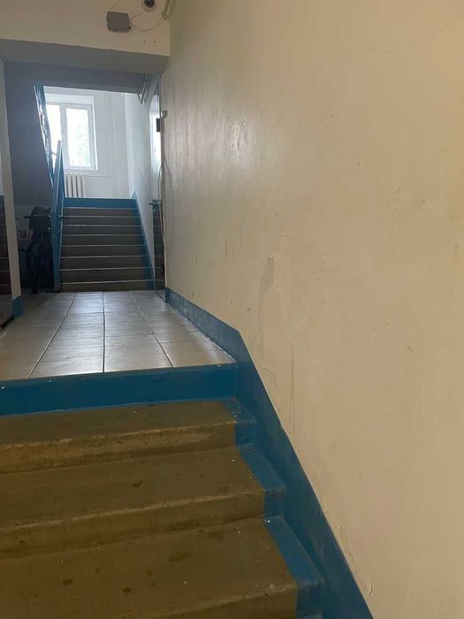Продам 2-х комнатную квартиру район ВВИ