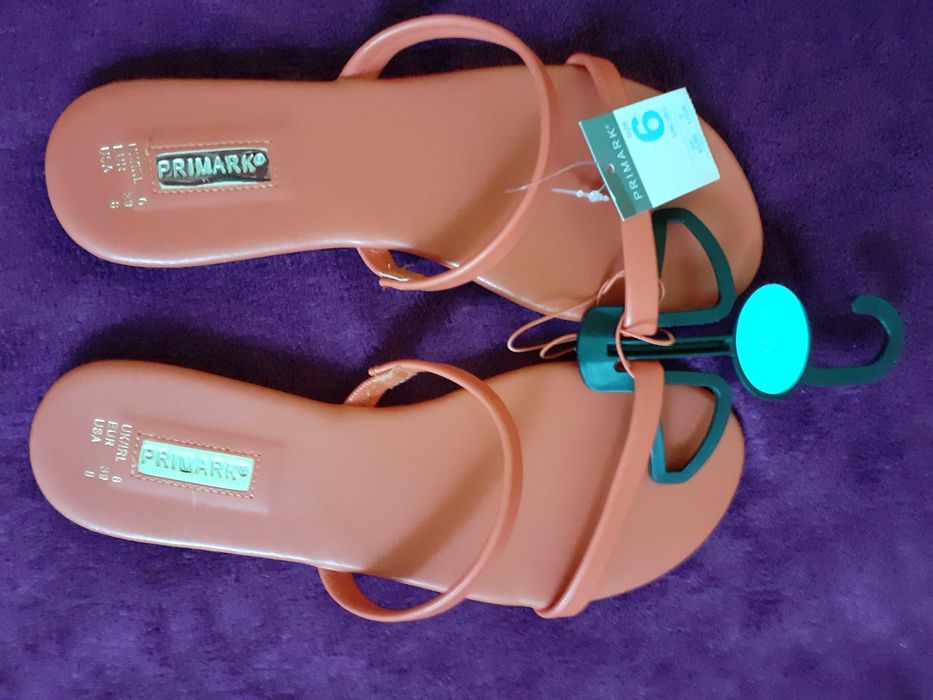 нови чехли размер 39