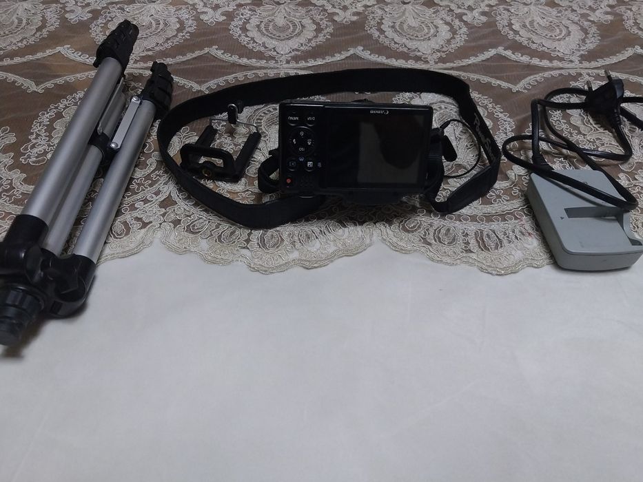 Fotoparat CANON sx500 is