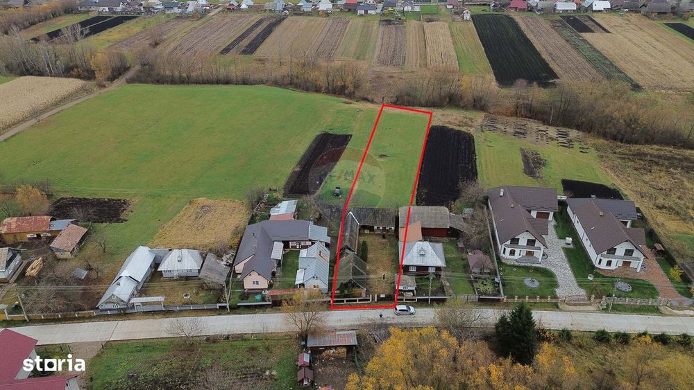 Casa cu aproape 30 de ari zona buna Fratautii Noi