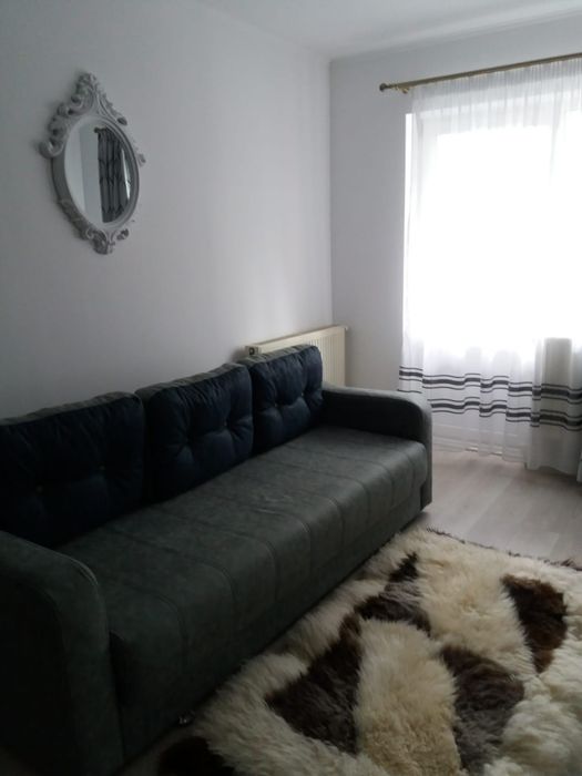 Vând apartament la munte