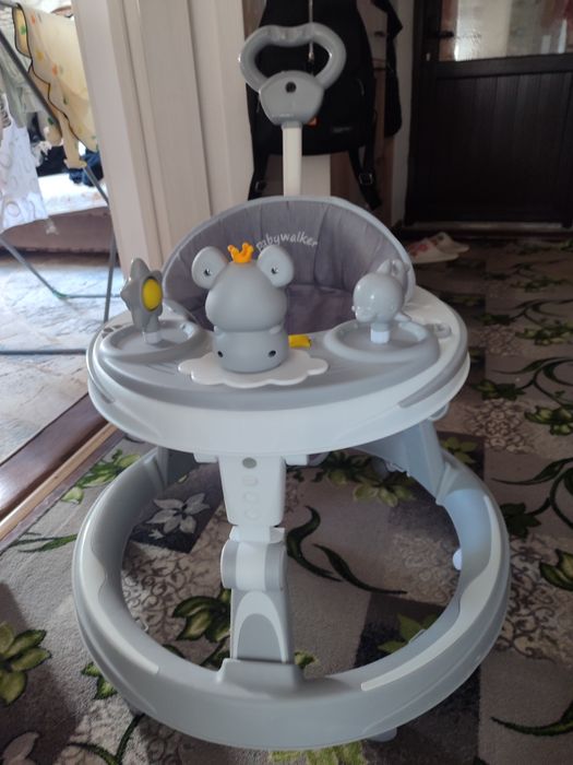 Продам ходунки детские