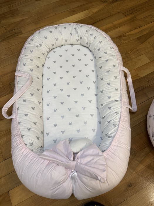 Бебешко гнездо с дръжки като ново