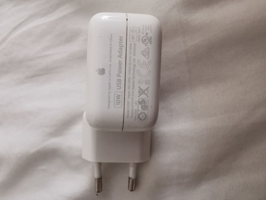Incarcator original pt iPad si Apple iPhone