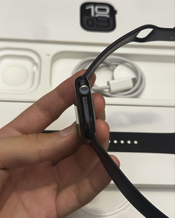 Apple watch 10/42 100% Jet Black
