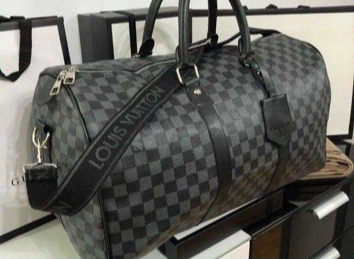 Genti voiaj,model unisex,feronerie metalica,curea detasabila, nuanțe diverse,saculet, etichetă