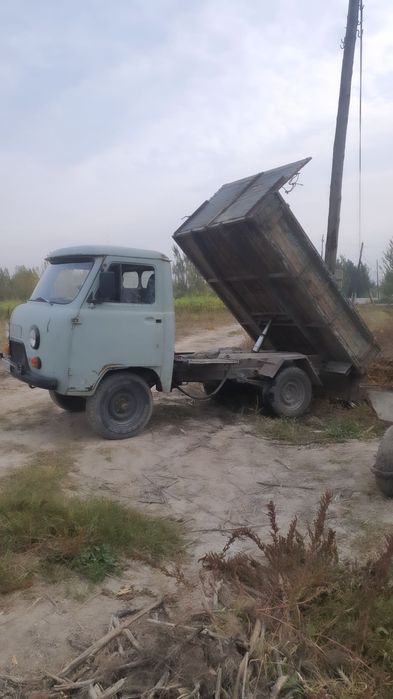 Uvaz sotiladi yili 1986 nahadu holatda