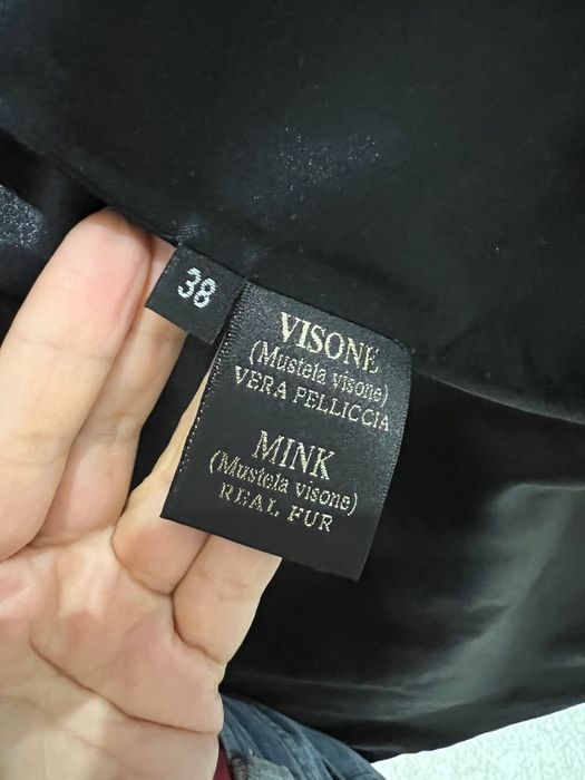 Красивый и очень теплвй полушубок