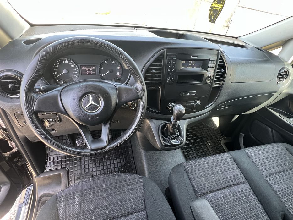 Mercedes~Benz~Vito  2,2 diesel 136 cp  5 locuri ~ Km  114124