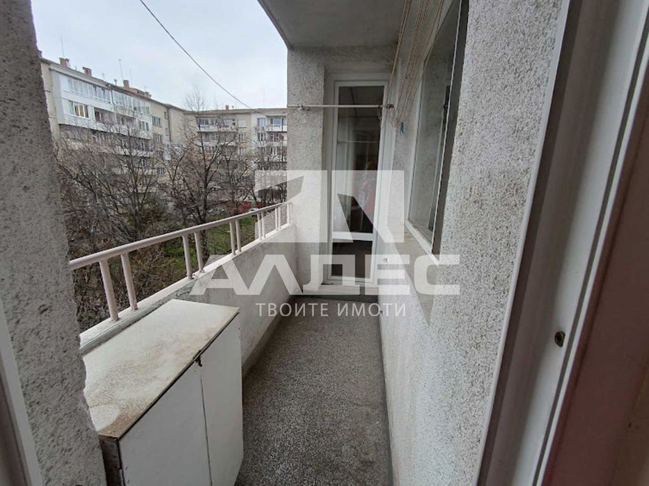 Продава се Двустаен апартамент в София, Гео Милев - 67 кв.м за 1873 €/кв.м - Снимка #13