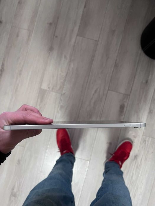 11-inch A16 iPad (2025) 256 GB WIFI + Cellular USBC Gen 11 - MD7K4KN/A