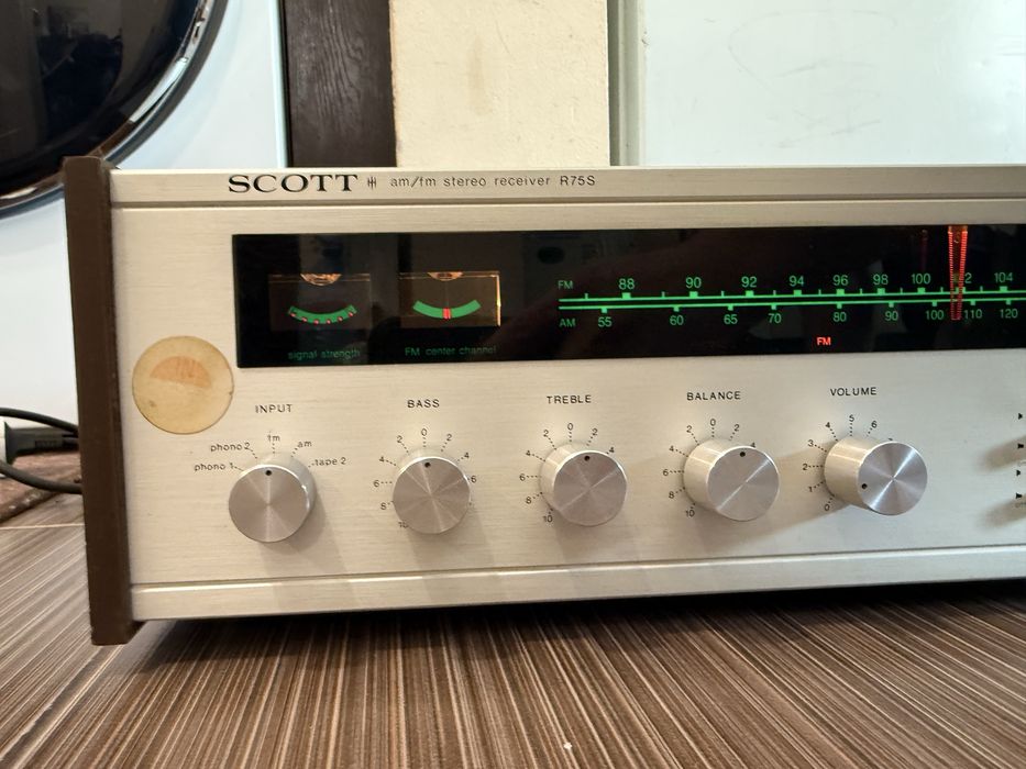Scott R75S ресивър