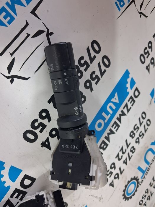 Maneta manete semnalizari stergatoare Nissan Qashqai 2007