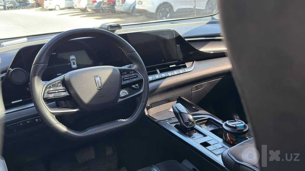 Bestune t55, qora full pozitsiya