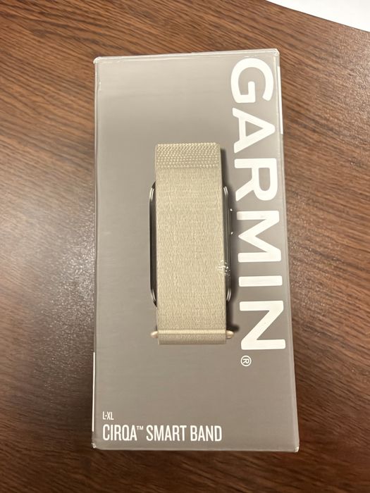 Garmin CIRQA смарт гривна
