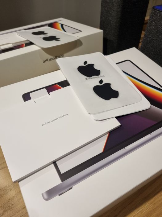 Macbook Pro M1, 16 [2022], 14 диагональ