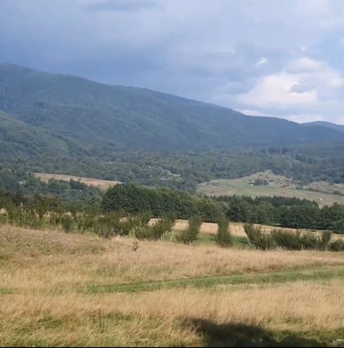 Vand teren intravilan, zona superba