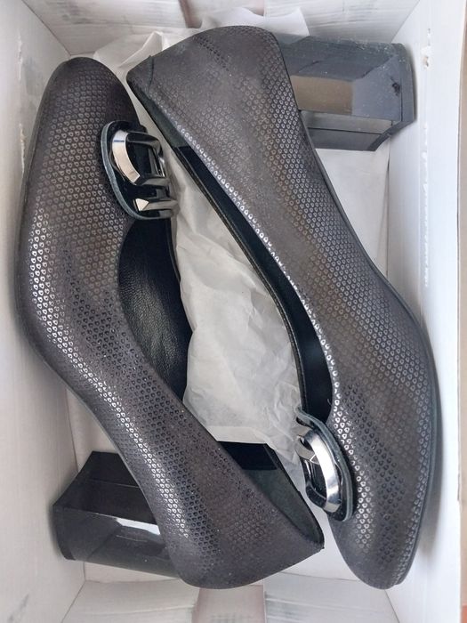 Женский туфли 39 размер