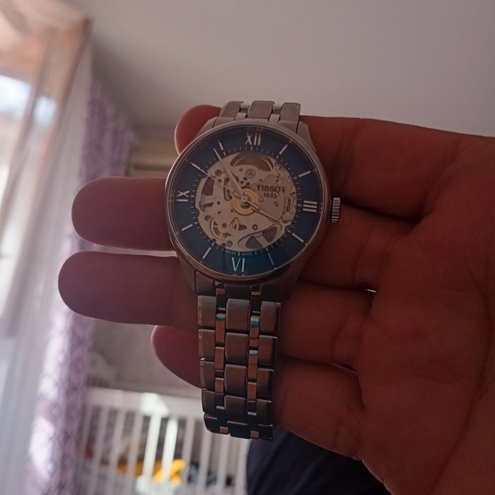 Продам наручные часы
