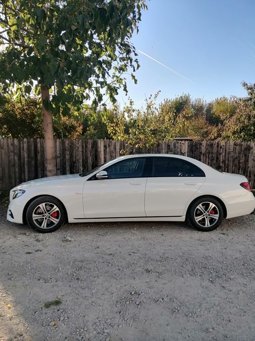Merceses E-Class 2018 W213 alb perlat