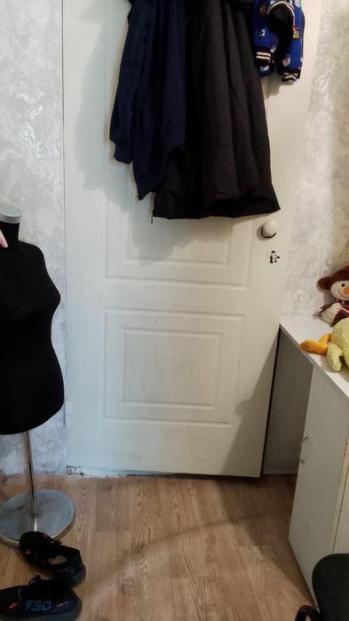 Продам общежитие на Белом 18 кв 3100